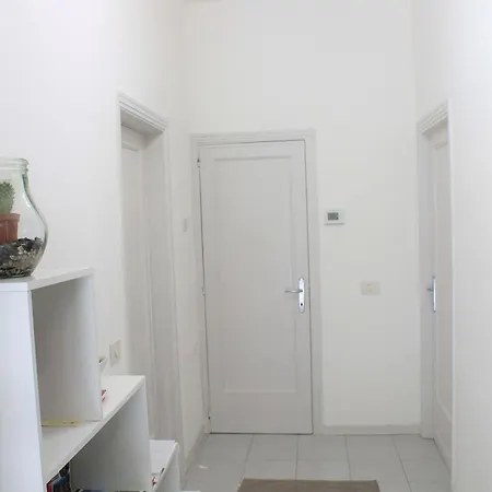 Via Ciatti דירה פרוג'ה